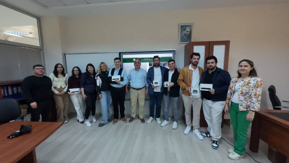Başarılı Öğrencilerimizi Merkez Müdürlüğümüzde Ağırladık.